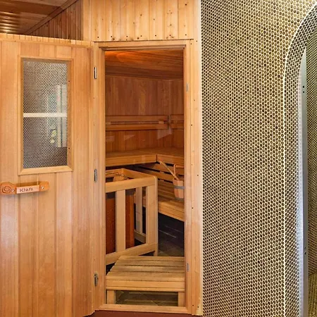 In With A Balcony Appartement Radstadt